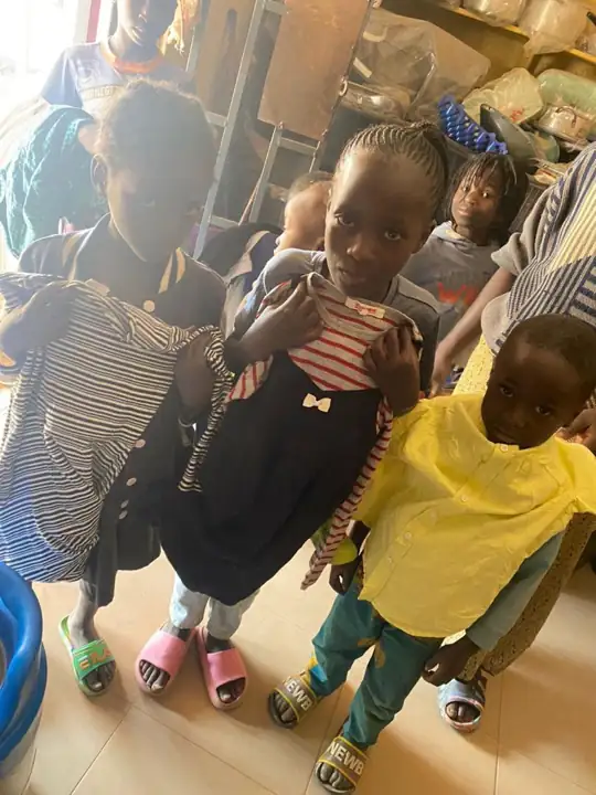 A family receiving support from the WillysDave outreach team